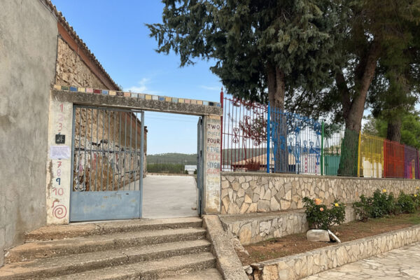 escuelas-3-albaladejodelcuende